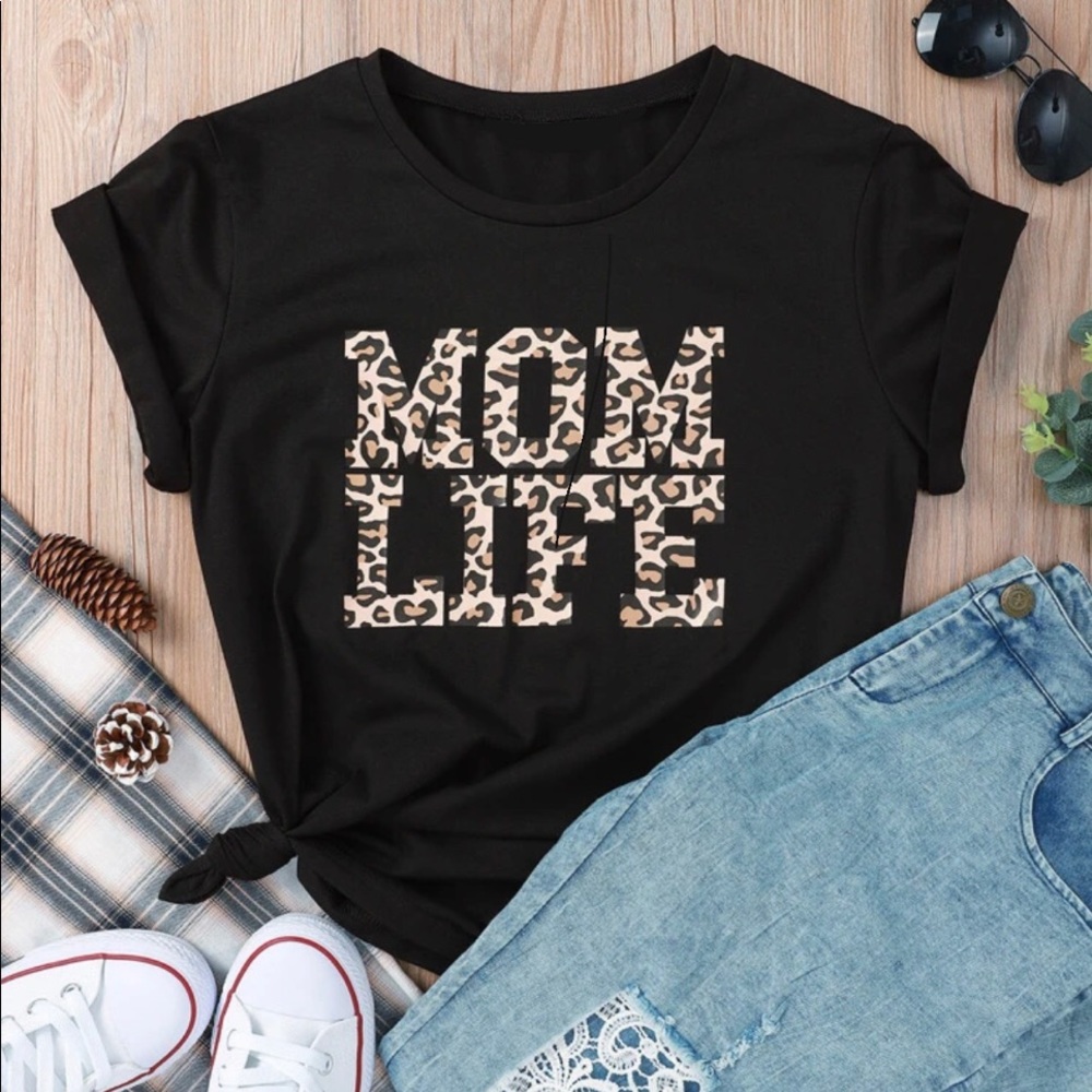 NEW (1 Size Left - L) Mom Life Tee